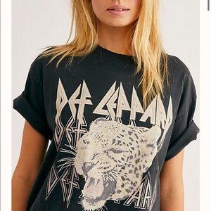 def leppard daydreamer tee